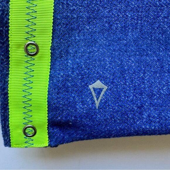 Ivivva Scarf Village Chill Herrigbone Blue Yellow Infinity Button Reversible OS - Picture 2 of 12